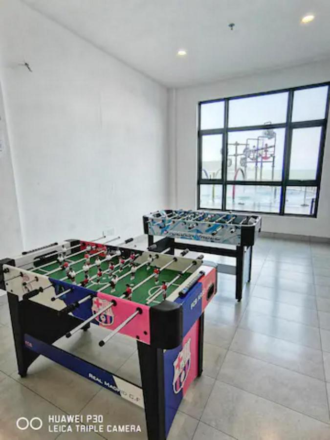 Homezz Imperium Seaview Apartment *