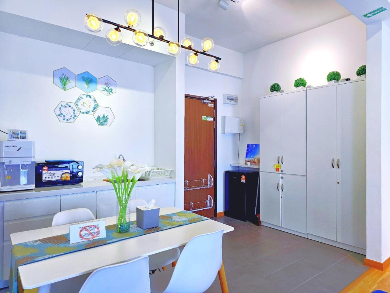 Homezz Imperium Seaview